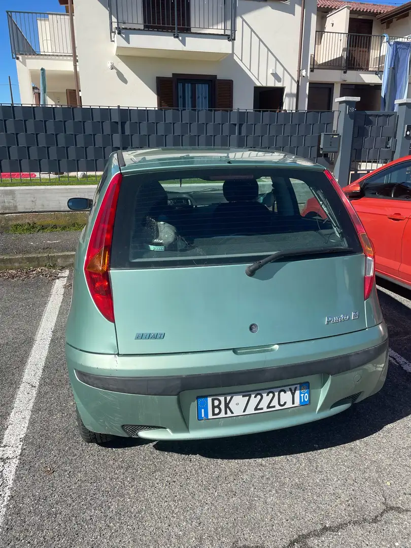 Fiat Punto 3p 1.2 16v ELX Verde - 2