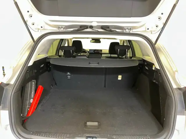 Ford Focus view 20