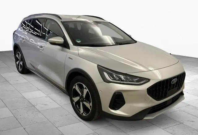 2023 Ford Focus in Silver for sale