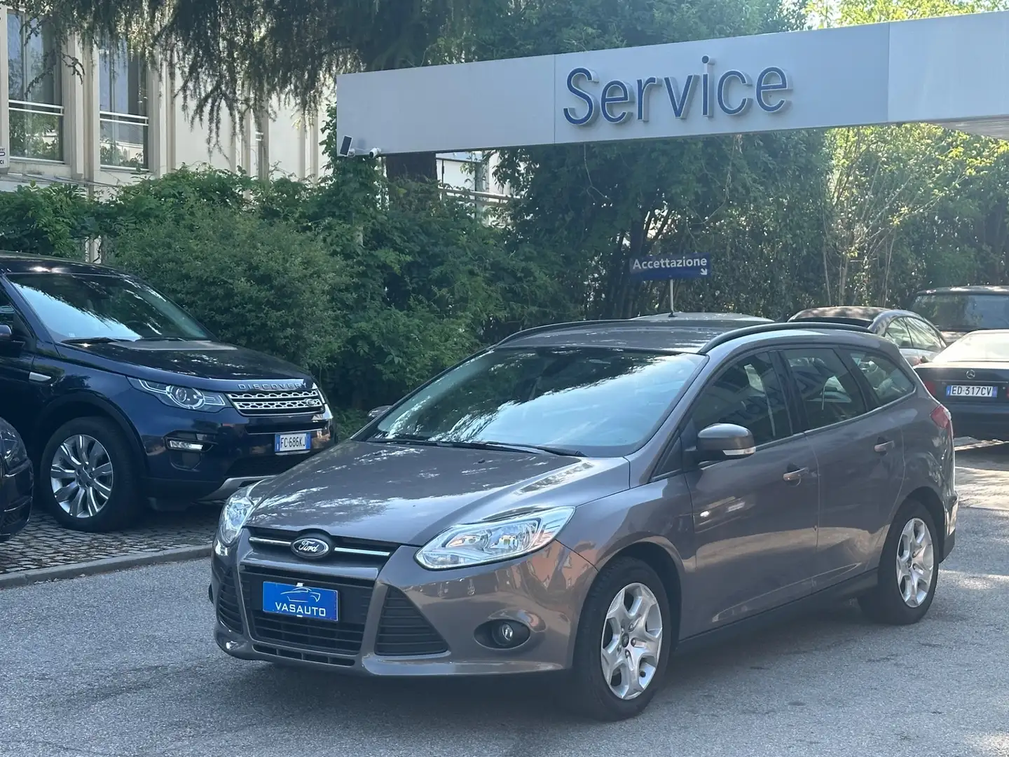 Ford Focus 1.6 120 CV GPL SW Titanium Grigio - 2