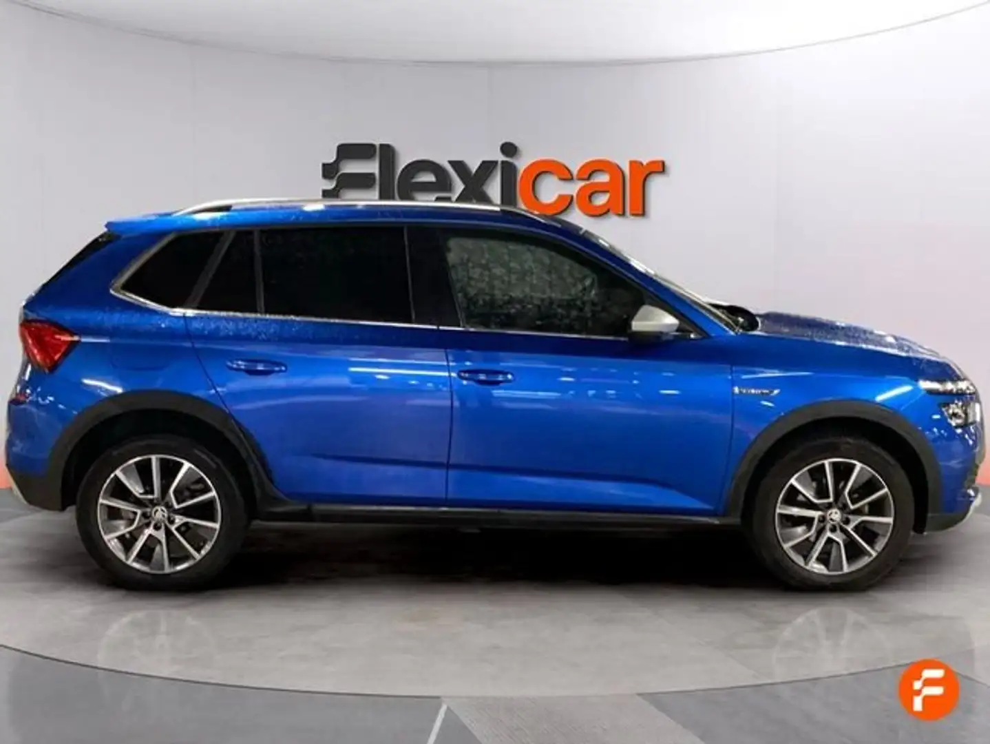 Skoda Kamiq 1.5 TSI Scout DSG Azul - 2