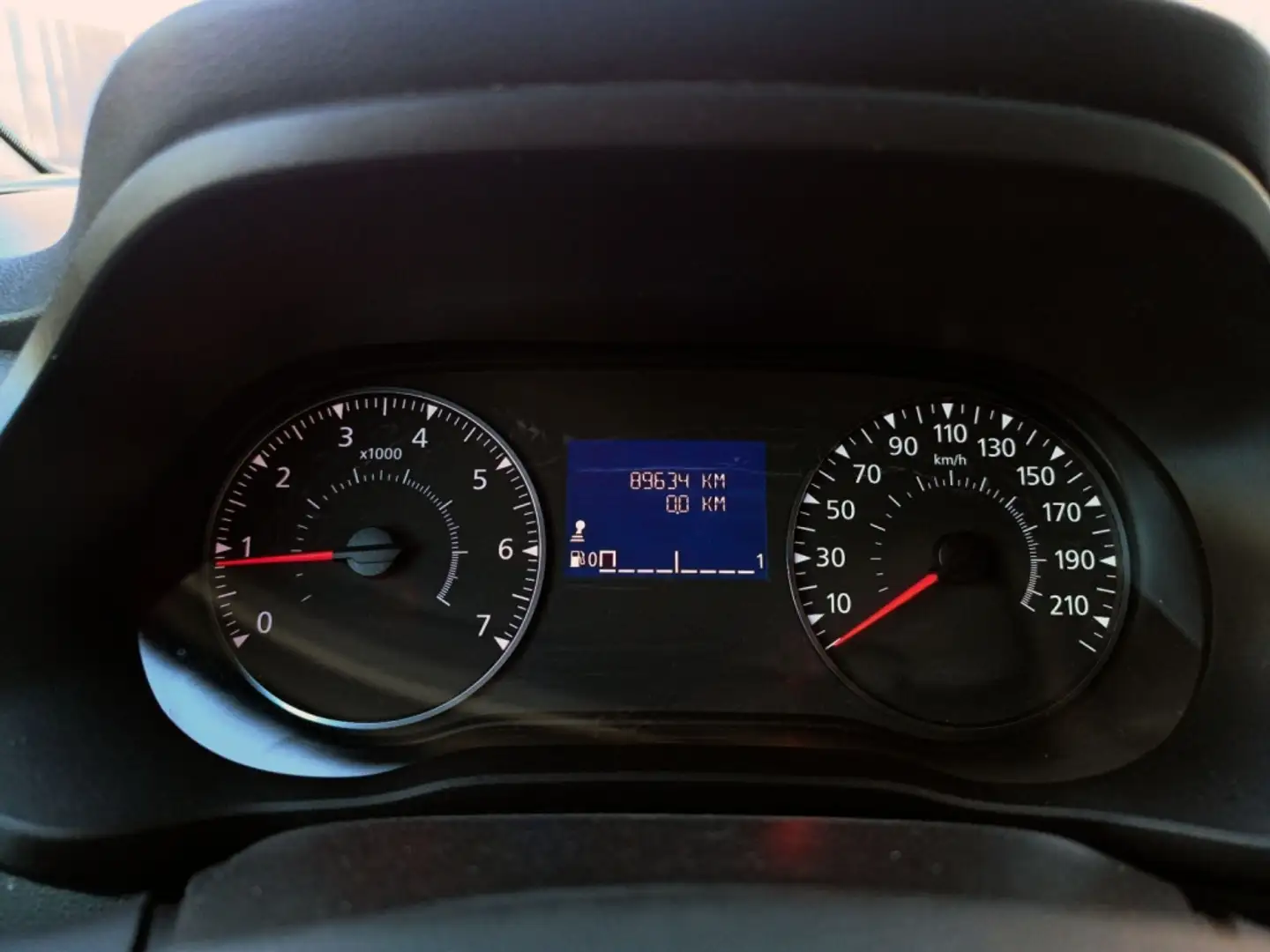 Renault Express NUEVO  FURGON COMFORT 15 DCI 75CV Wit - 2