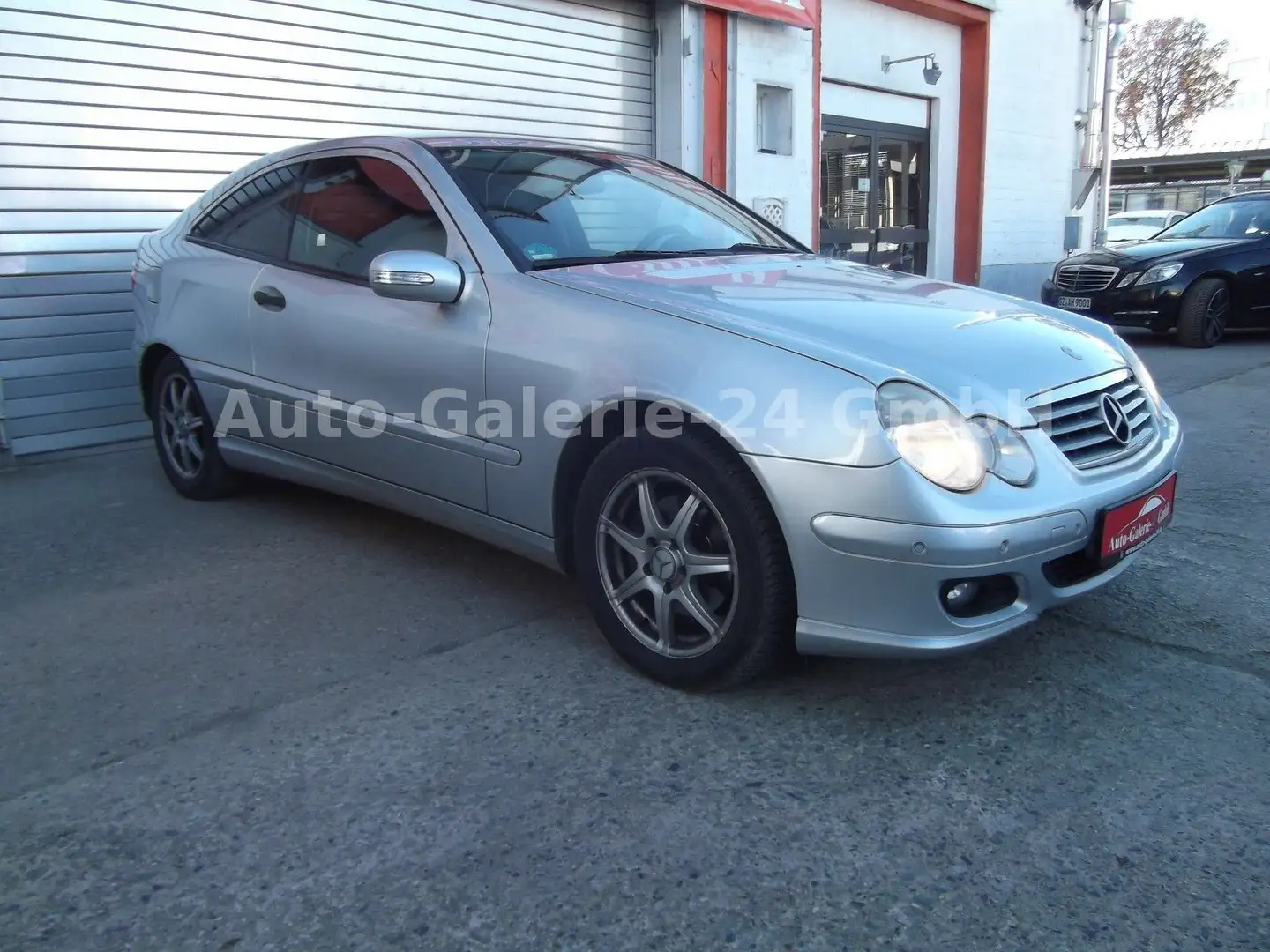 Mercedes-Benz C 200 CDi Sportcoupe Autom, Klima, Tüv neu! Silver - 1