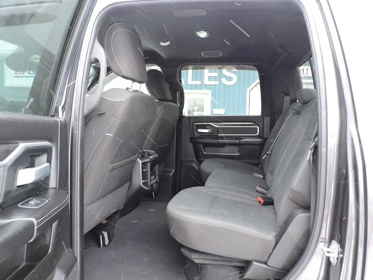RAM 3500 снимка RAM 3500