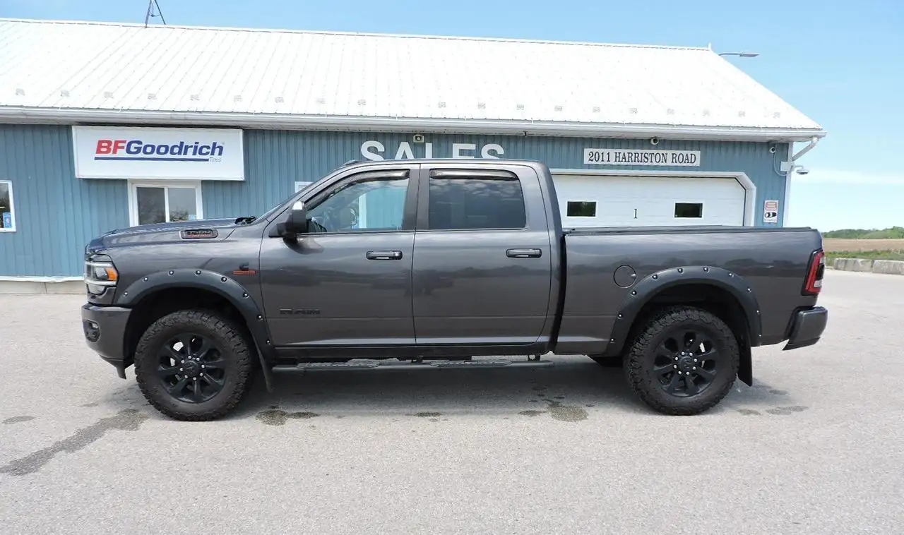 RAM 3500 снимка RAM 3500
