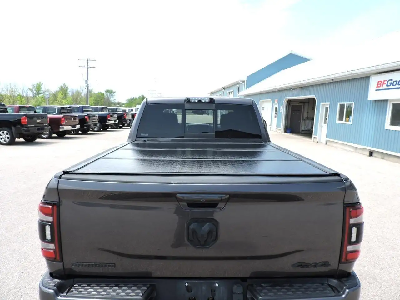 RAM 3500 снимка RAM 3500