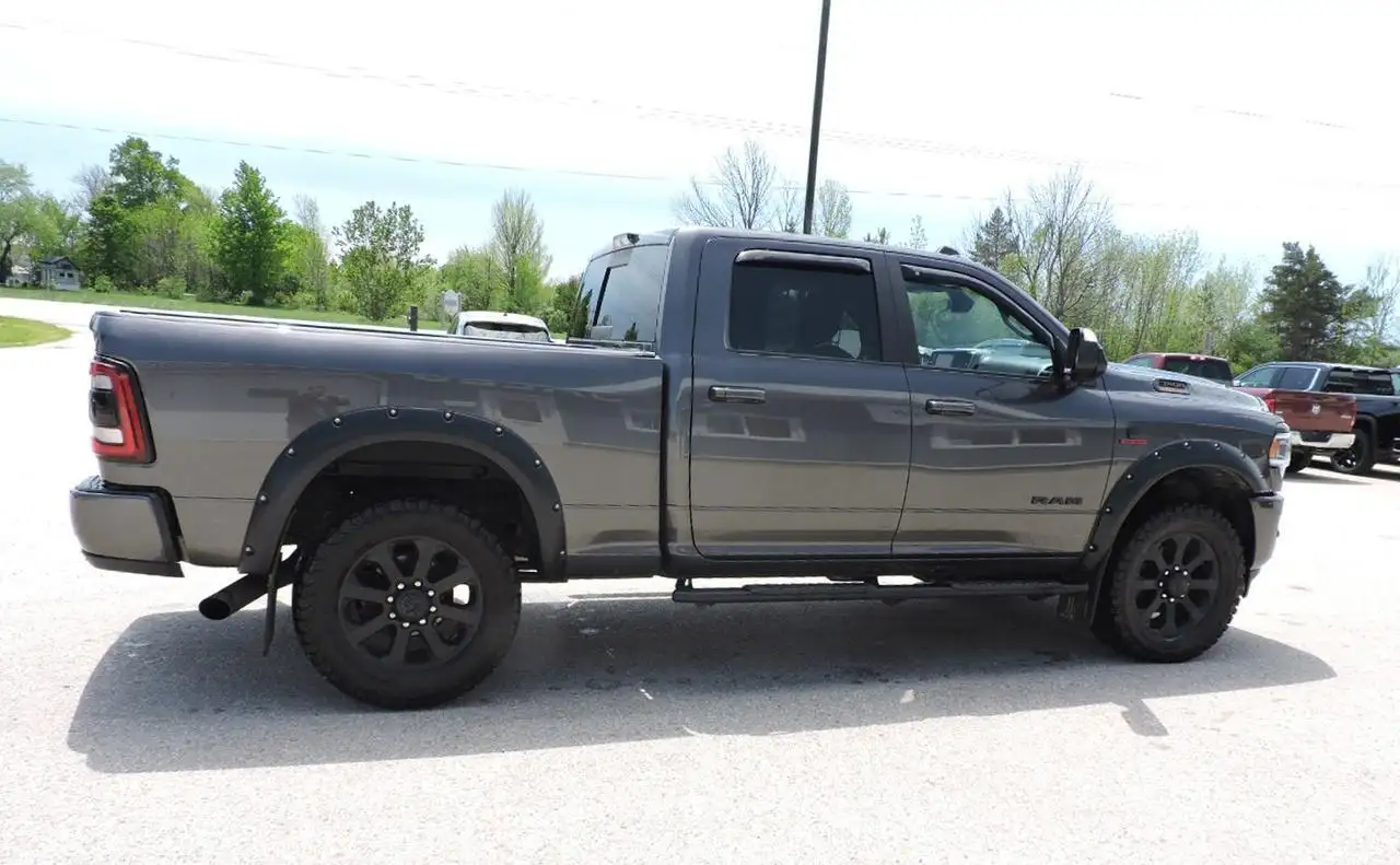 RAM 3500 снимка RAM 3500