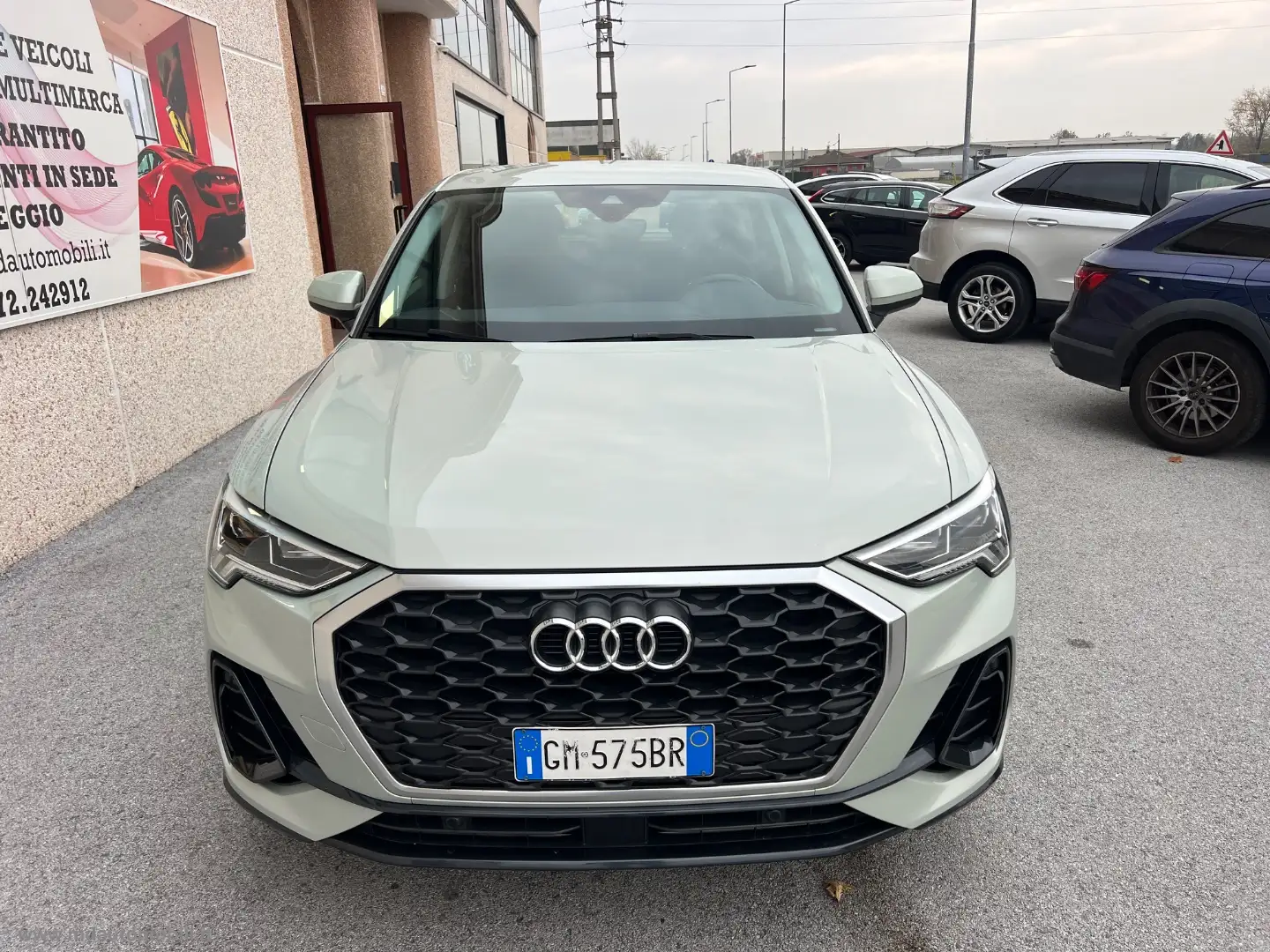 Audi Q3 SPB 35 TDI S tronic IVA ESPOSTA Zilver - 2