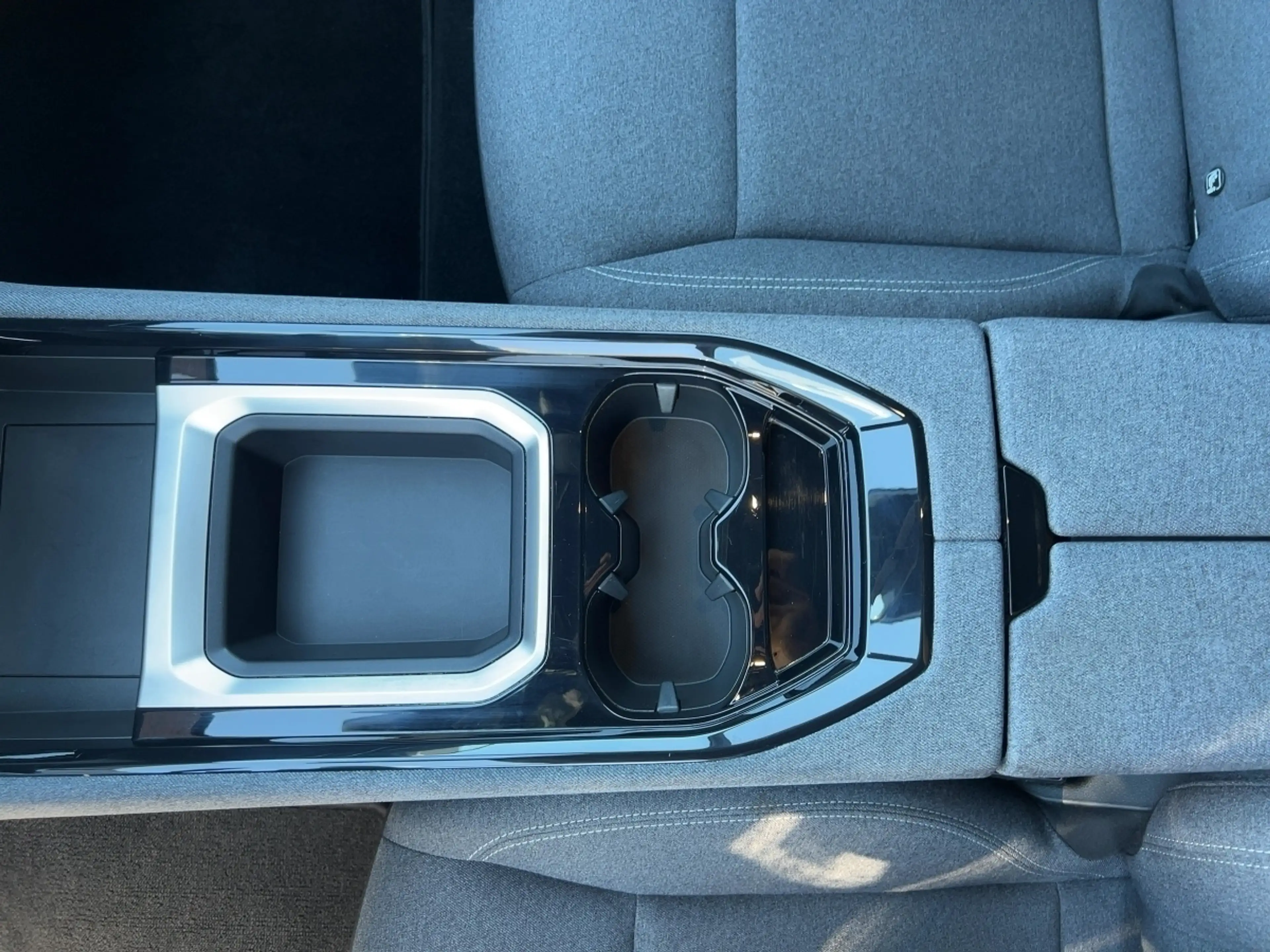 Renault Austral 1.3 TCe 160 Evolution — photo 13