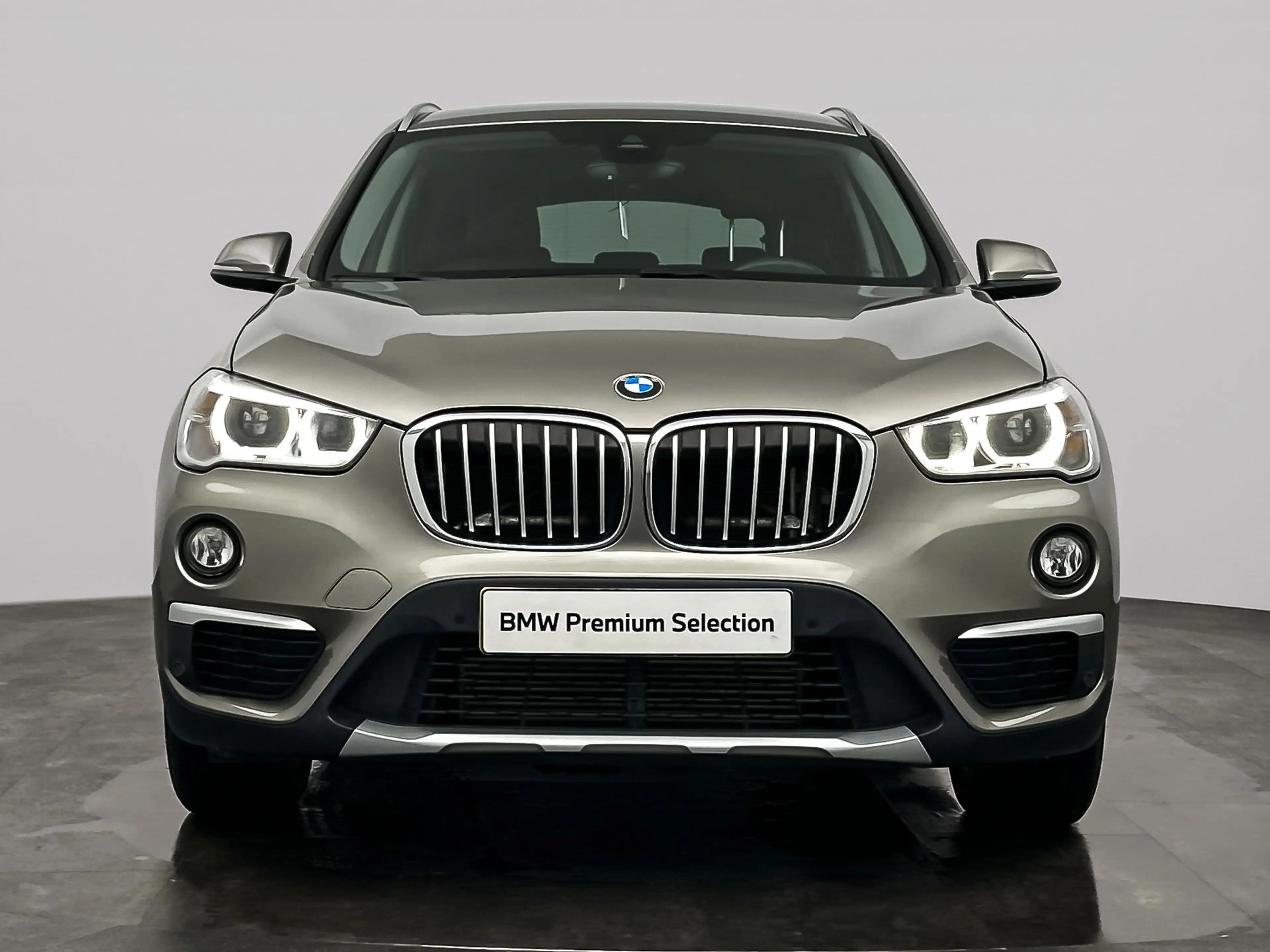 BMW X1 xDrive20i | Trekhaak met afneembare kogel | Stuurw — photo 5