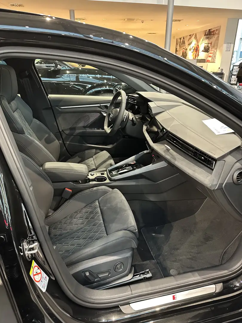 Audi S3 TFSI Sportback quattro S tronic - 2