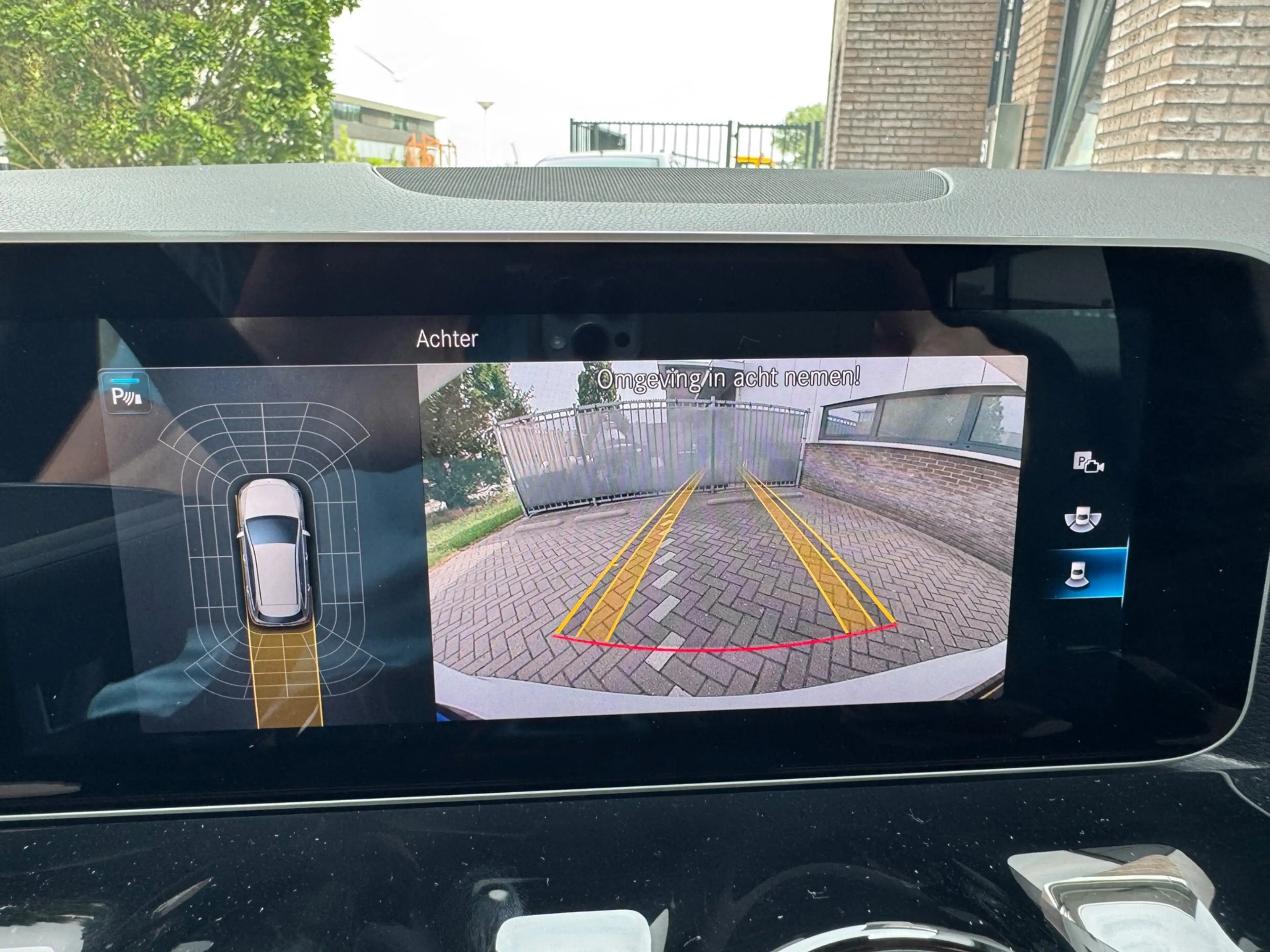 Mercedes-Benz B 220 4MATIC 4WD Premium, LED, Navi, Camera, Etc. — photo 10