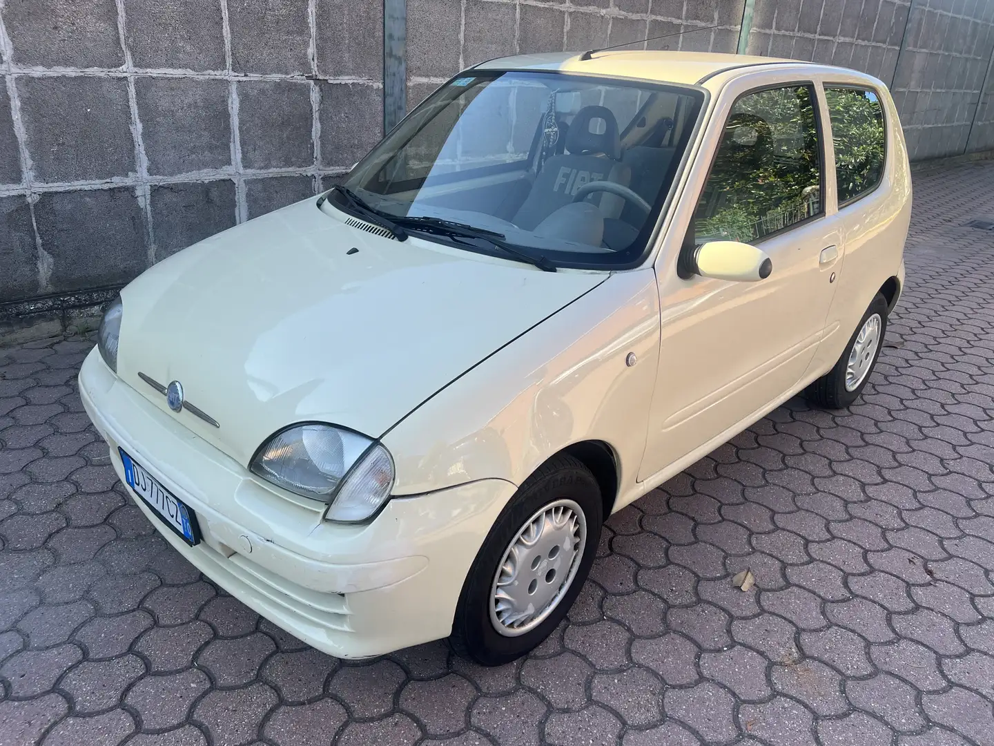 Fiat 600 1.1 50th Anniversary NEOPATENTATI Bej - 1