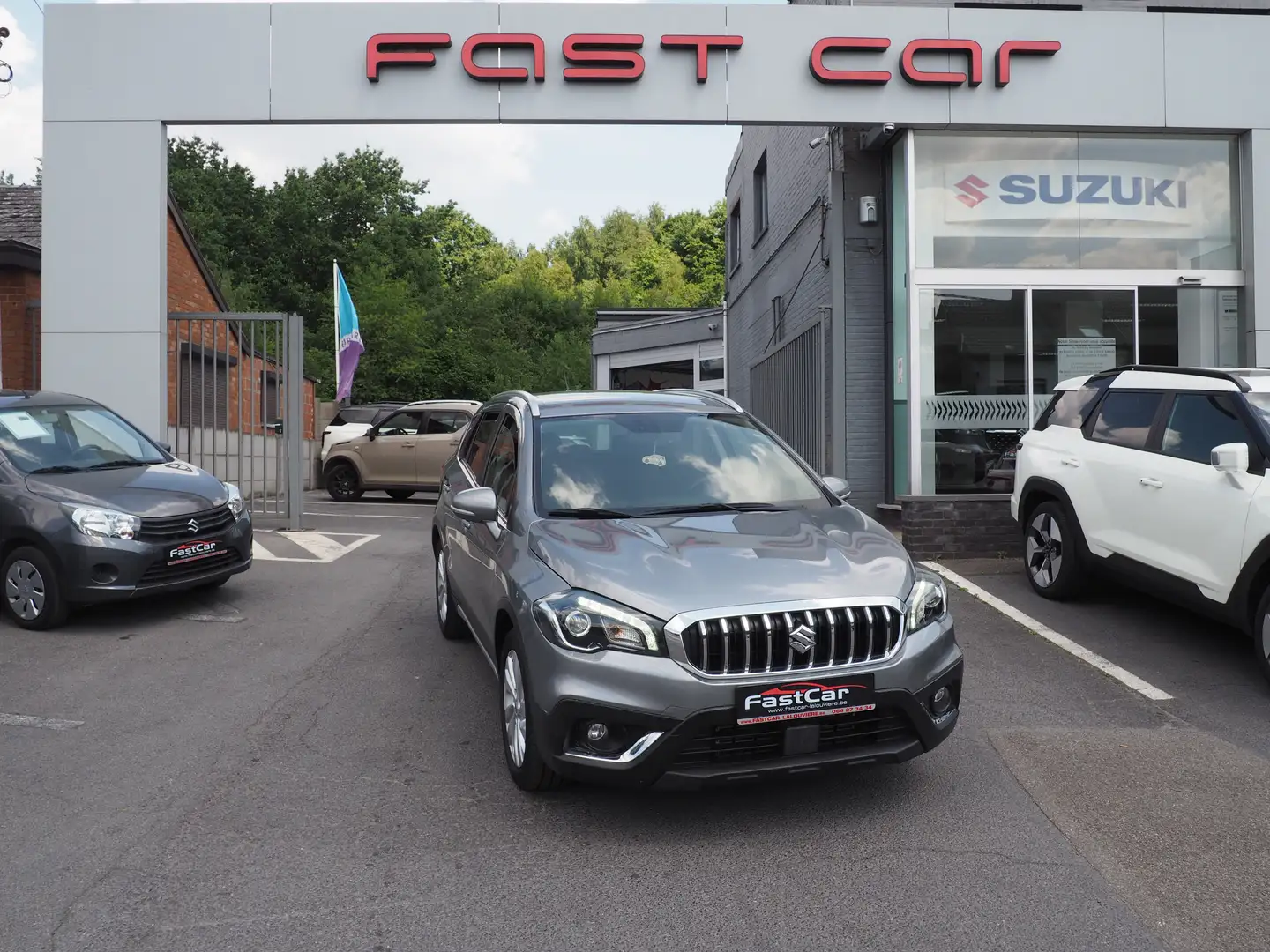 Suzuki S-Cross SX4  1.0 GL+ SC4-7 Gris - 1