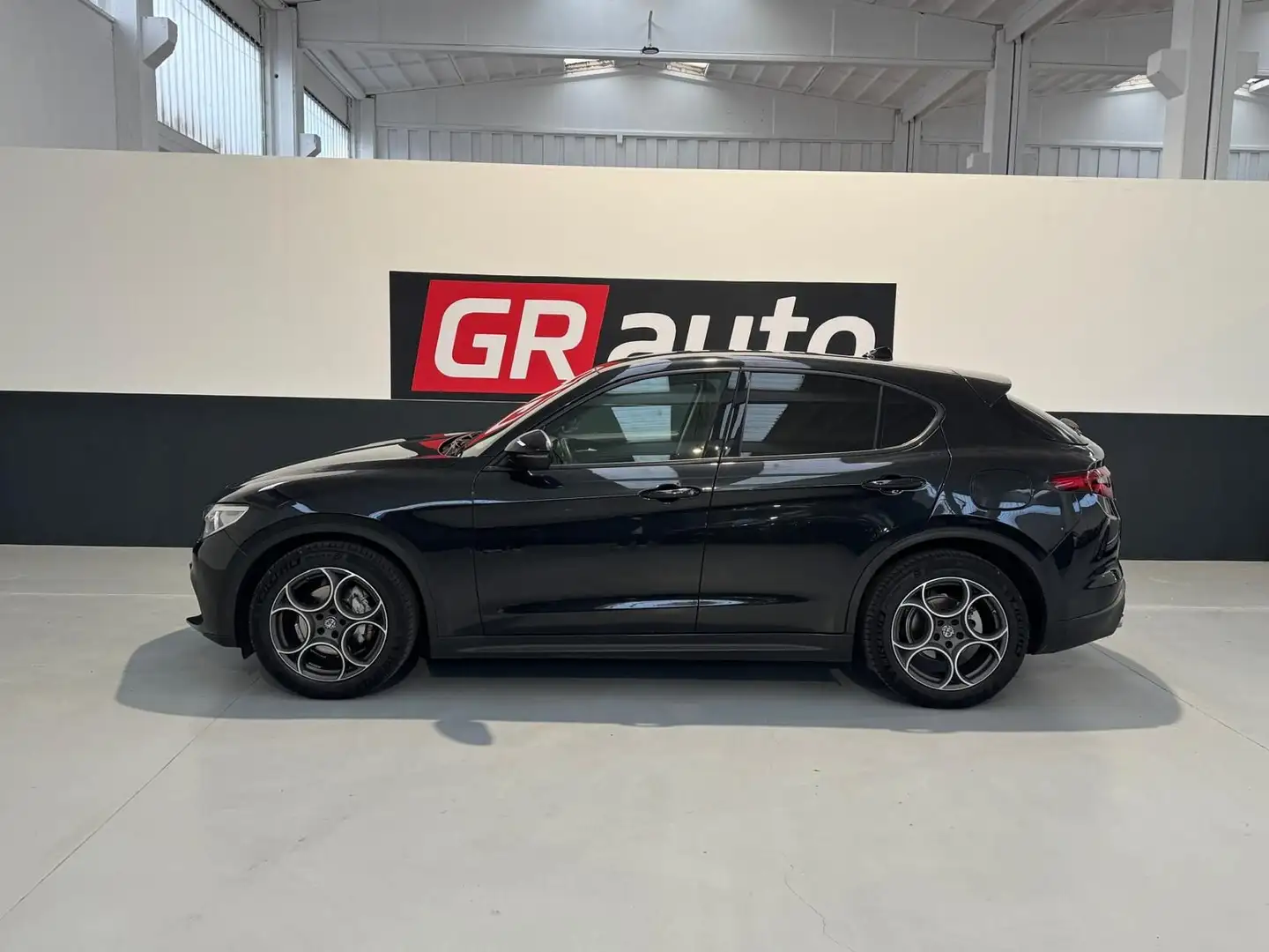 Alfa Romeo Stelvio Stelvio 2.2 Turbodiesel 160 CV AT8 RWD Business - 2