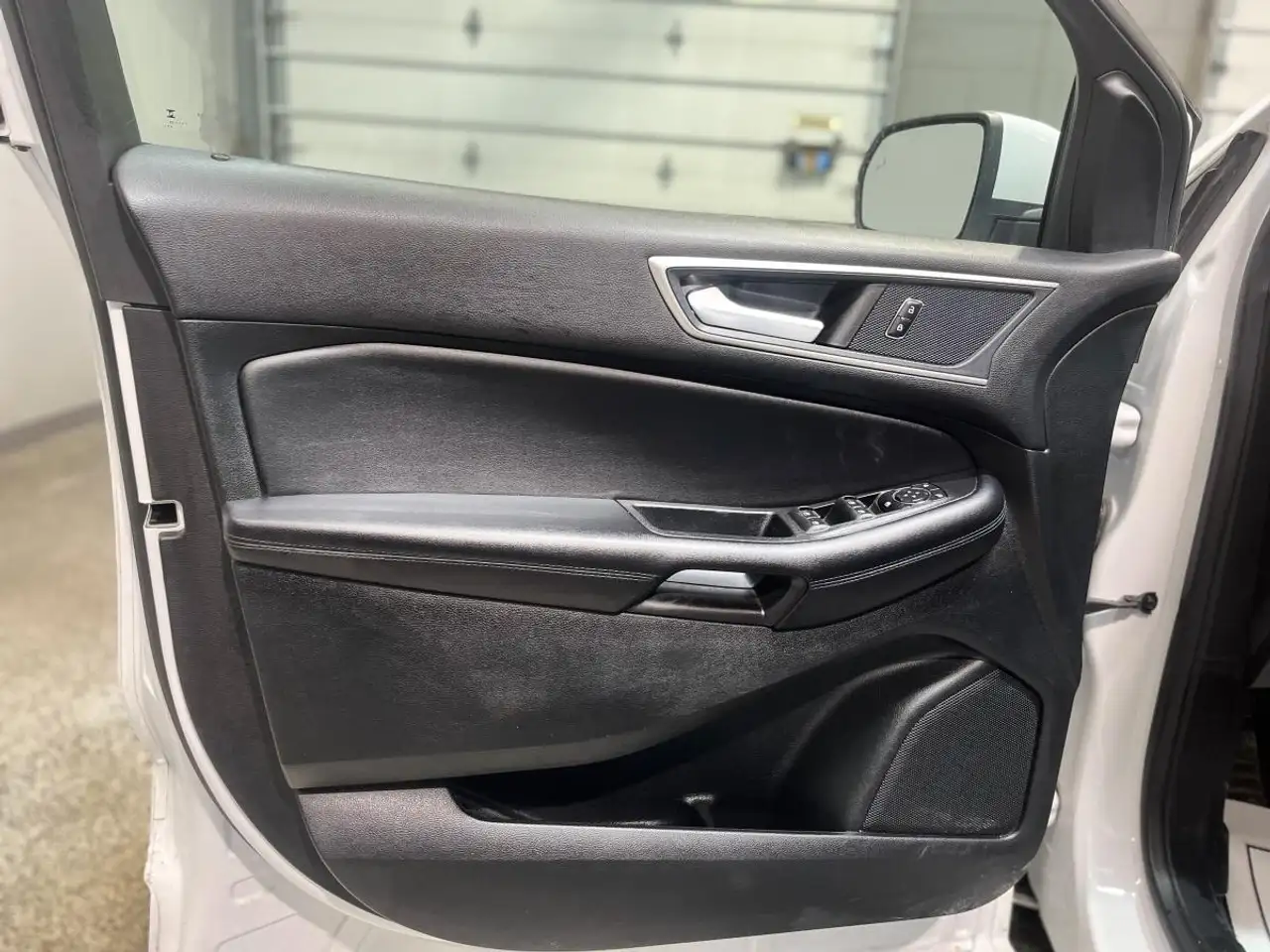 Ford Edge снимка Ford Edge