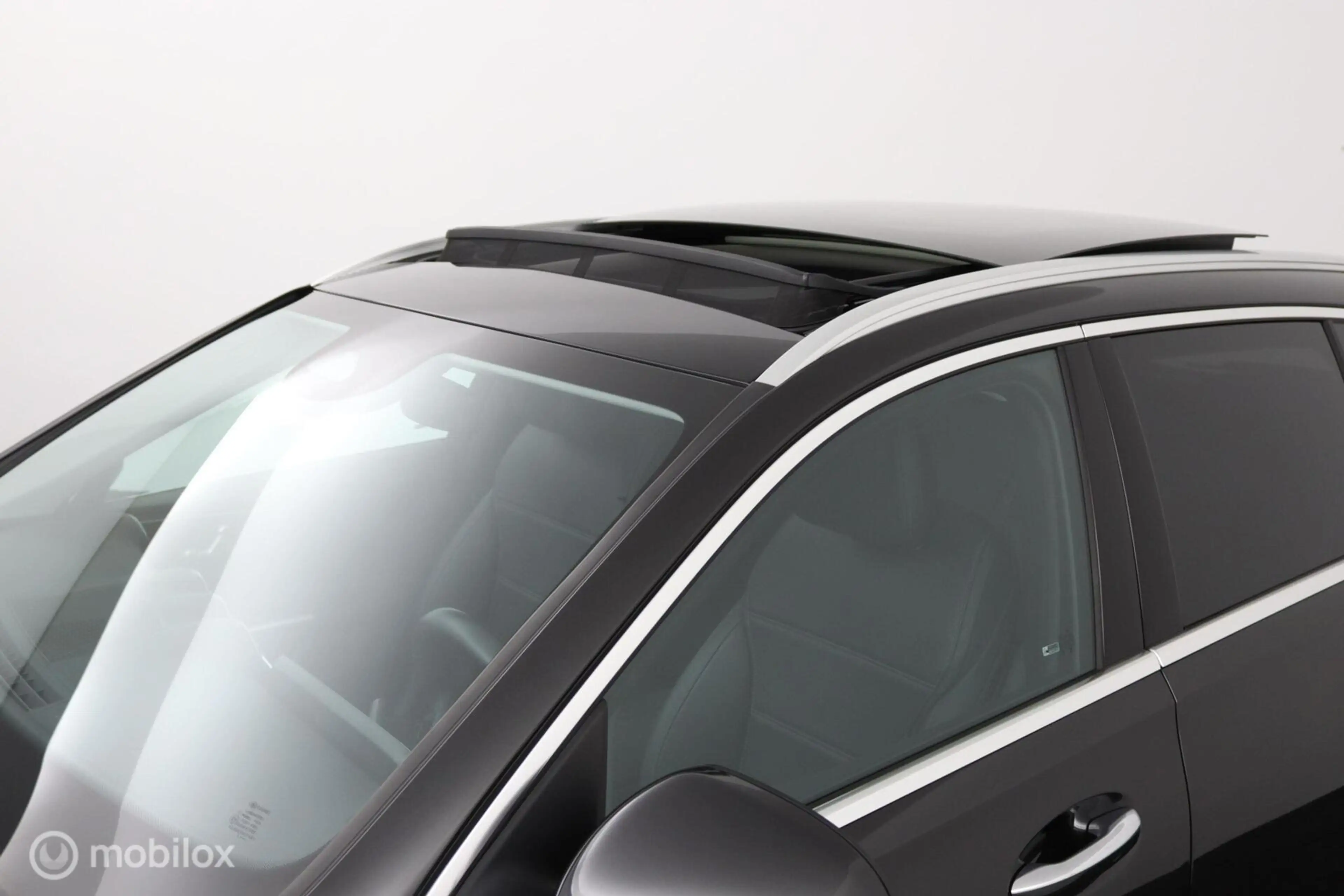 Mercedes-Benz C 180 Estate Luxury Line | Trekhaak | Pano | Adapt. Crui — photo 12