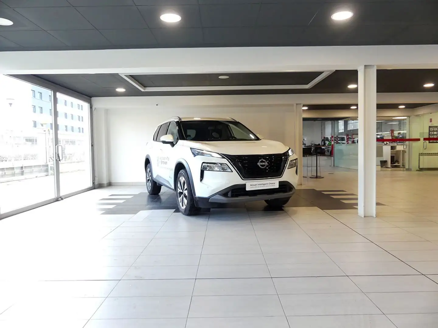 Nissan X-Trail Nuevo  5 Plazas 1.5 e-POWER 152kW (204CV) A/T 4x2 Blanco - 2