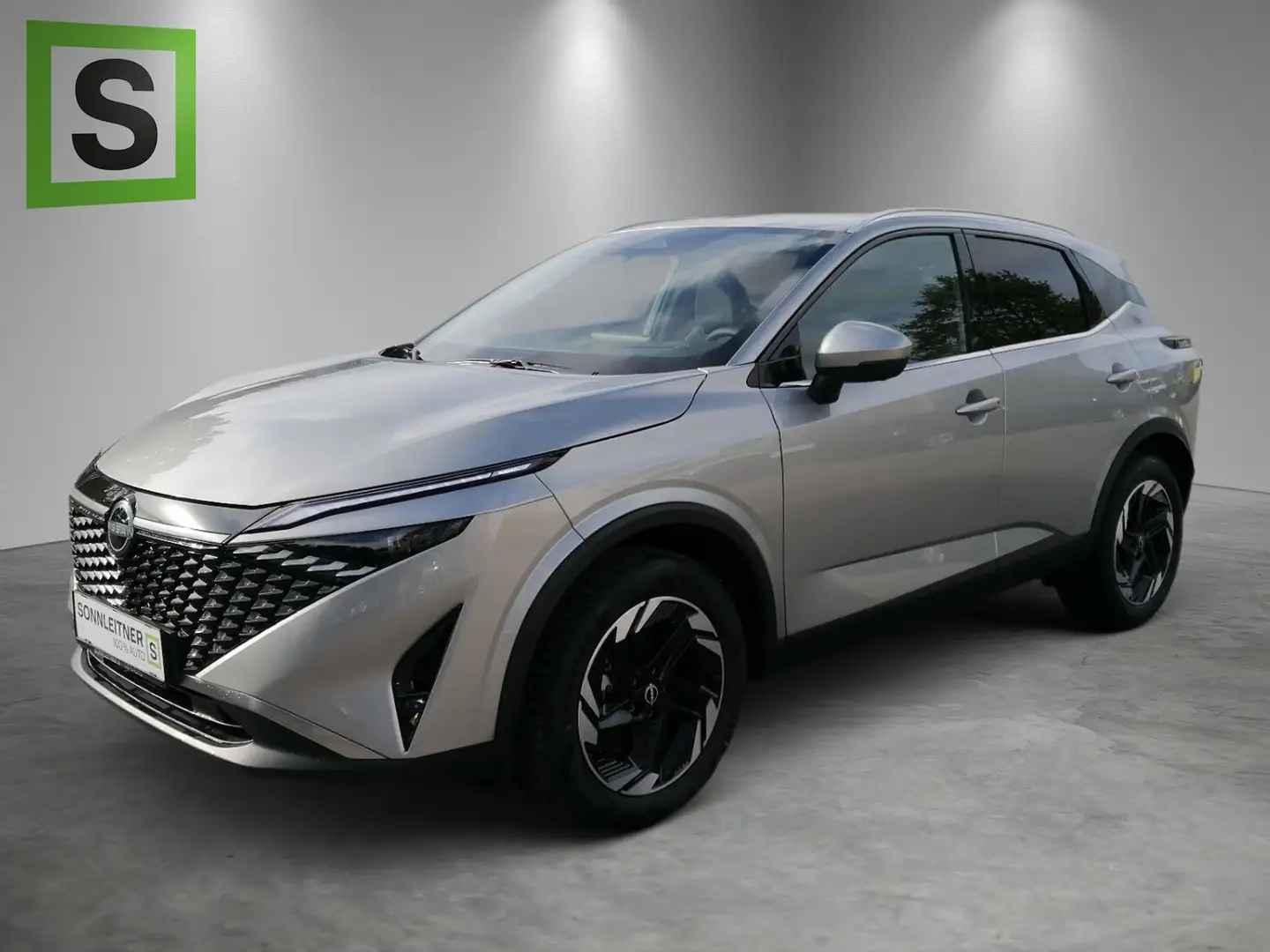 Nissan Qashqai QASHQAI N-Connecta+ 1.3T 158 PS Xtronic 4WD MY25 Silber - 2