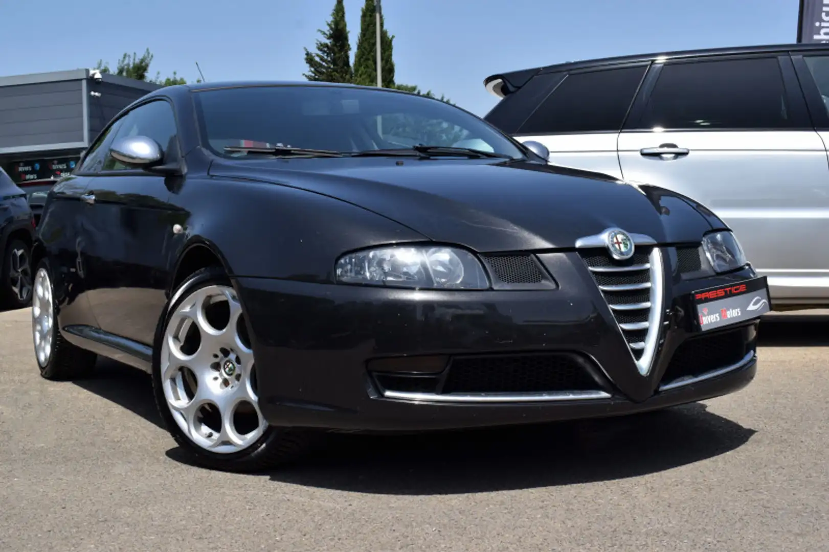 Alfa Romeo GT 1.9 JTD150 MULTIJET DISTINCTIVE Noir - 1