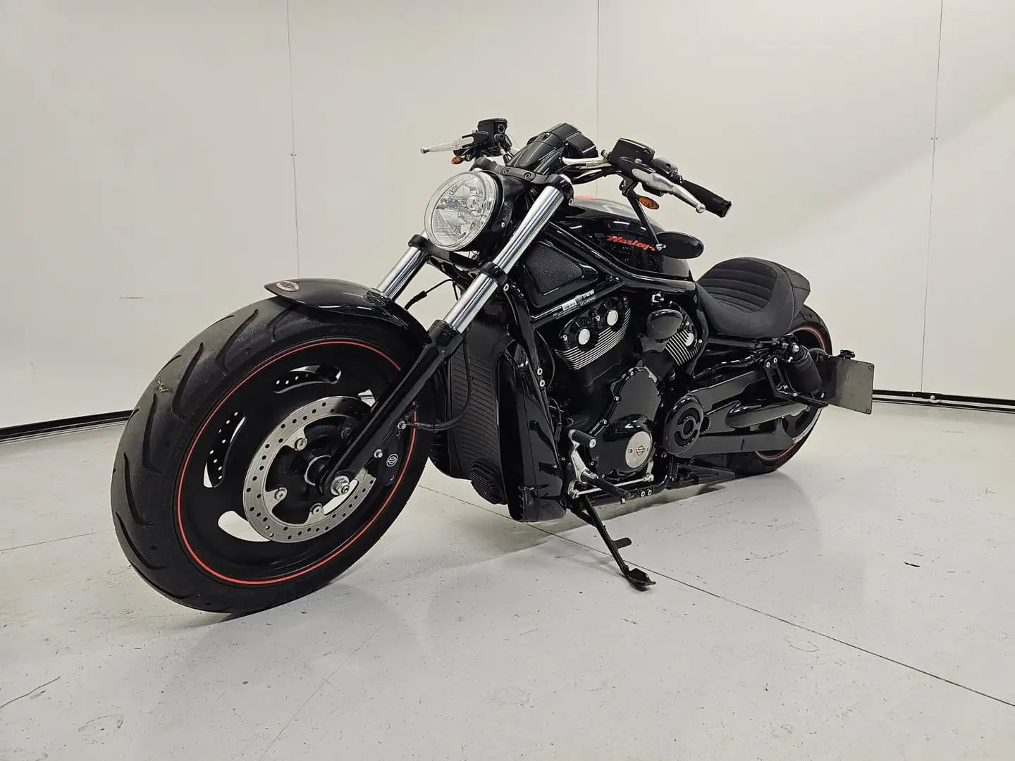 Harley-Davidson V-Rod V-ROAD 1250 Night Rod Special VRSCDX Schwarz - 1