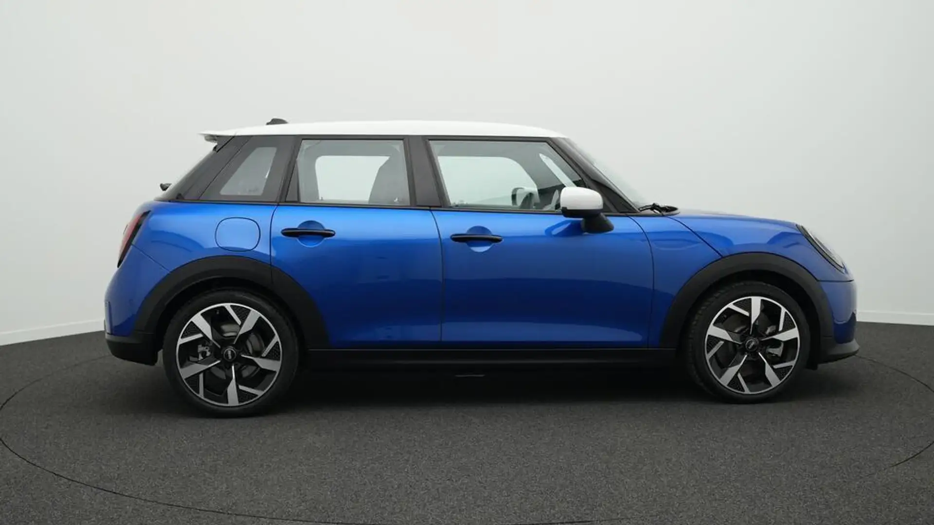 MINI Cooper S Favoured Trim Blau - 2