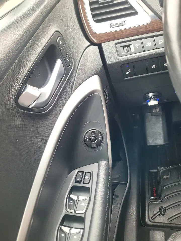 Hyundai SANTA FE снимка Hyundai SANTA FE