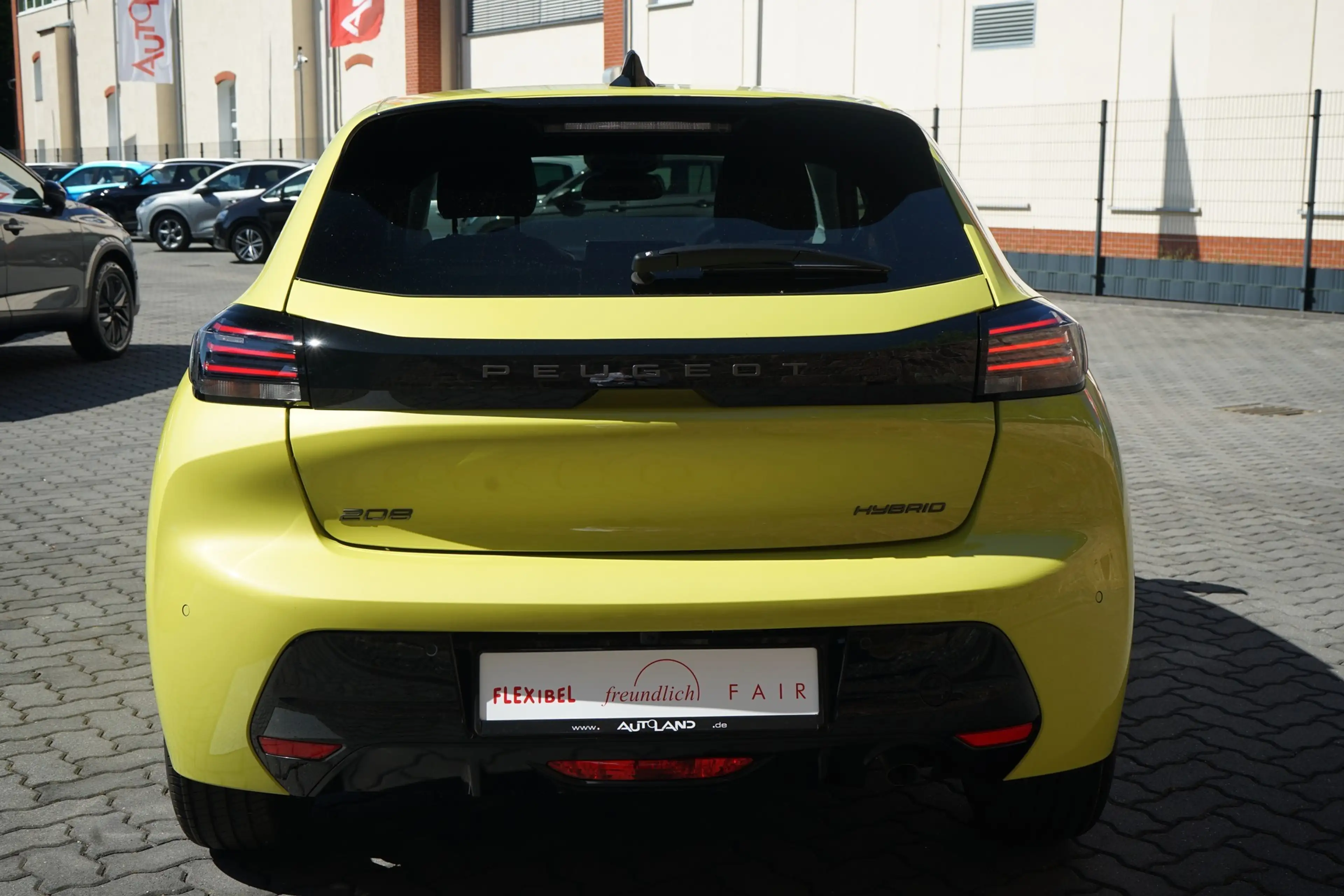 Peugeot 208 1.2 mHEV 110 Aut. LED Tempomat — photo 4