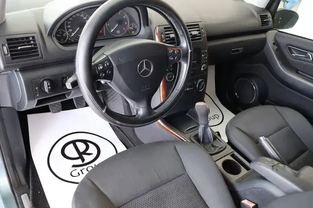 Mercedes-Benz A-Class view 9