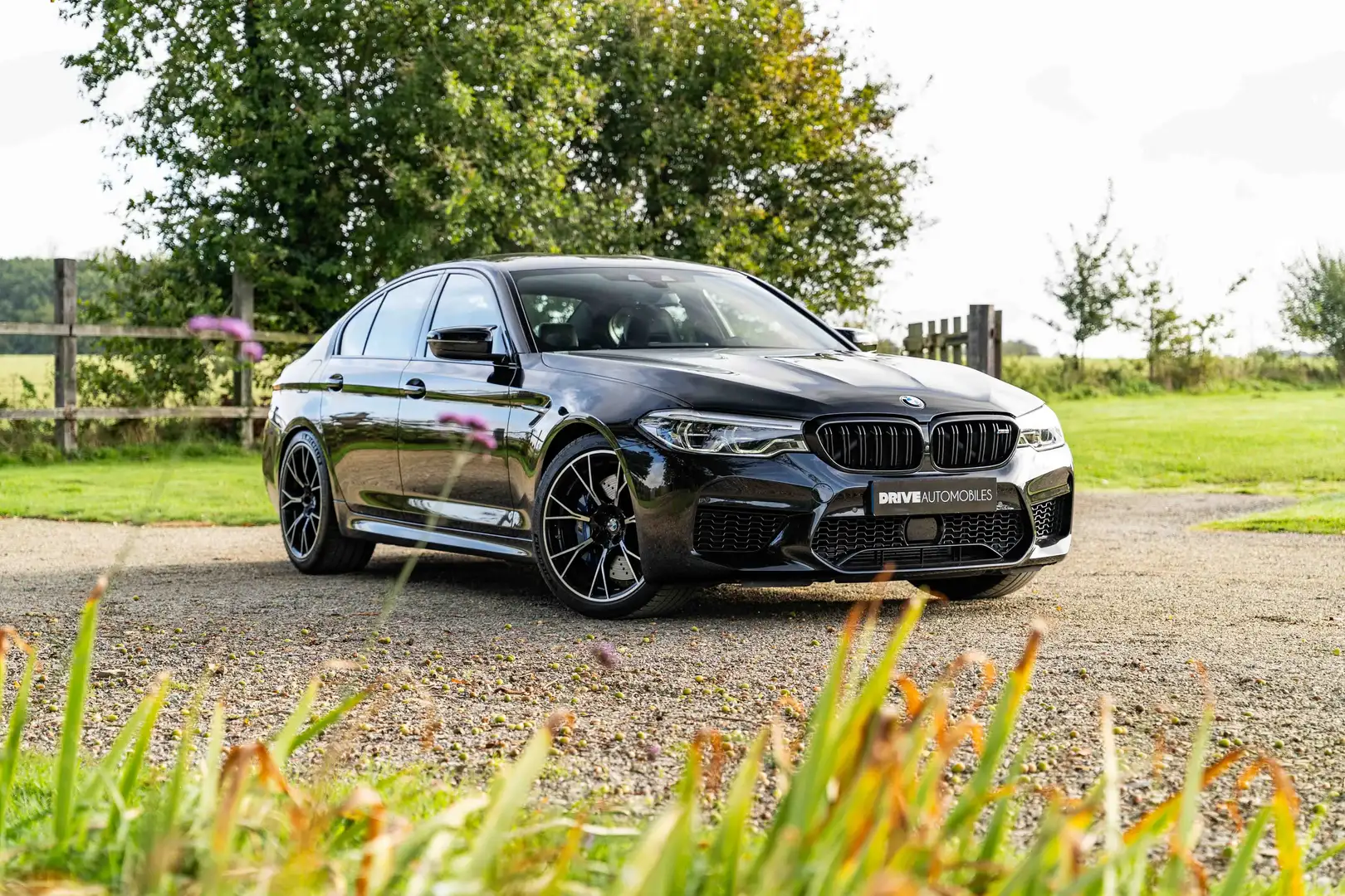 BMW M5 M5 625 ch BVA8 Competition / Camera 360 / HK / HUD Schwarz - 1