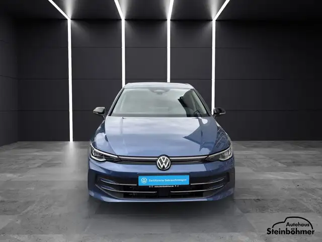 Volkswagen Golf view 11