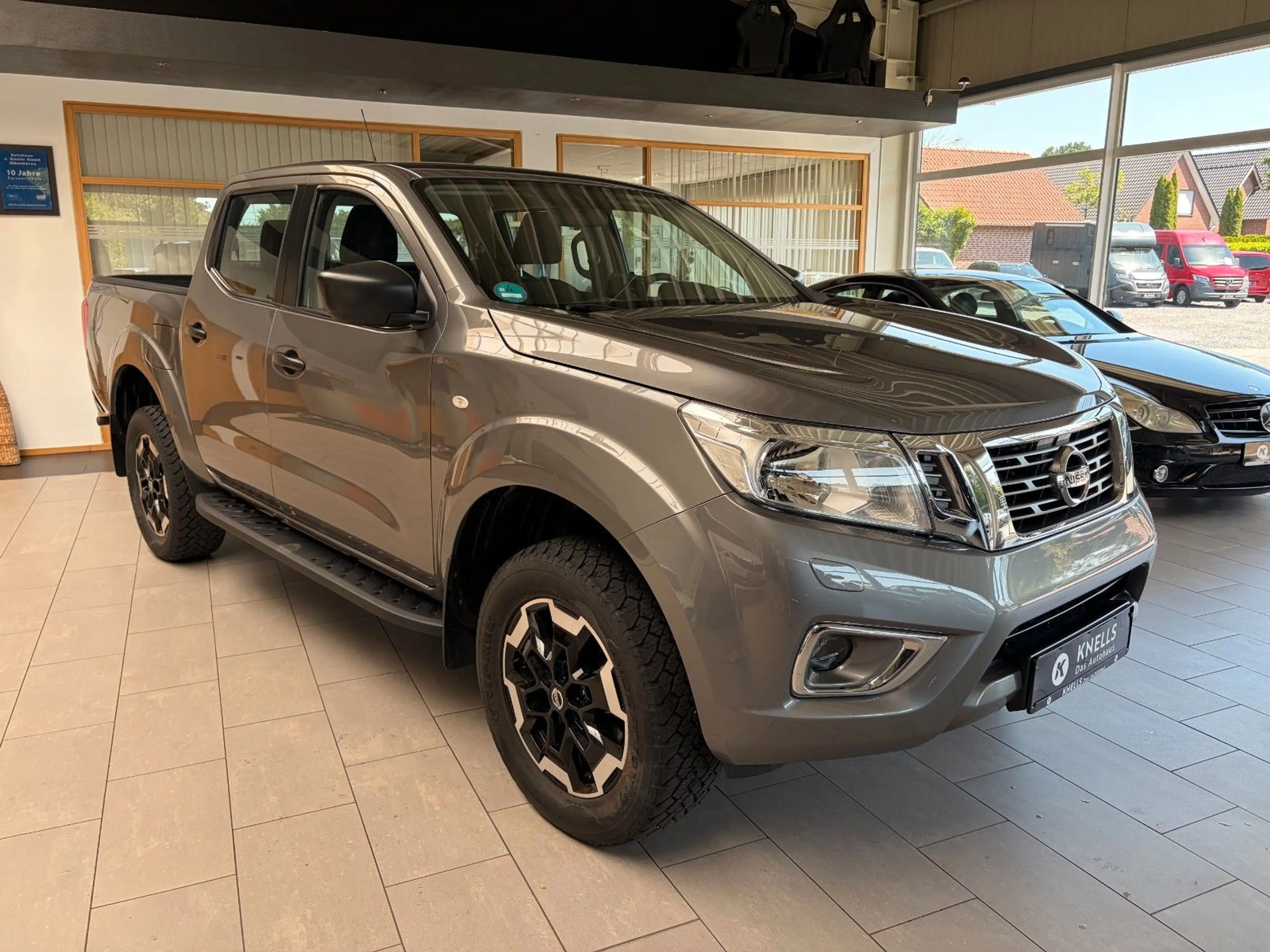 Nissan Navara NP300 Acenta Double Cab 4x4 AHK/SHZ/ — photo 3