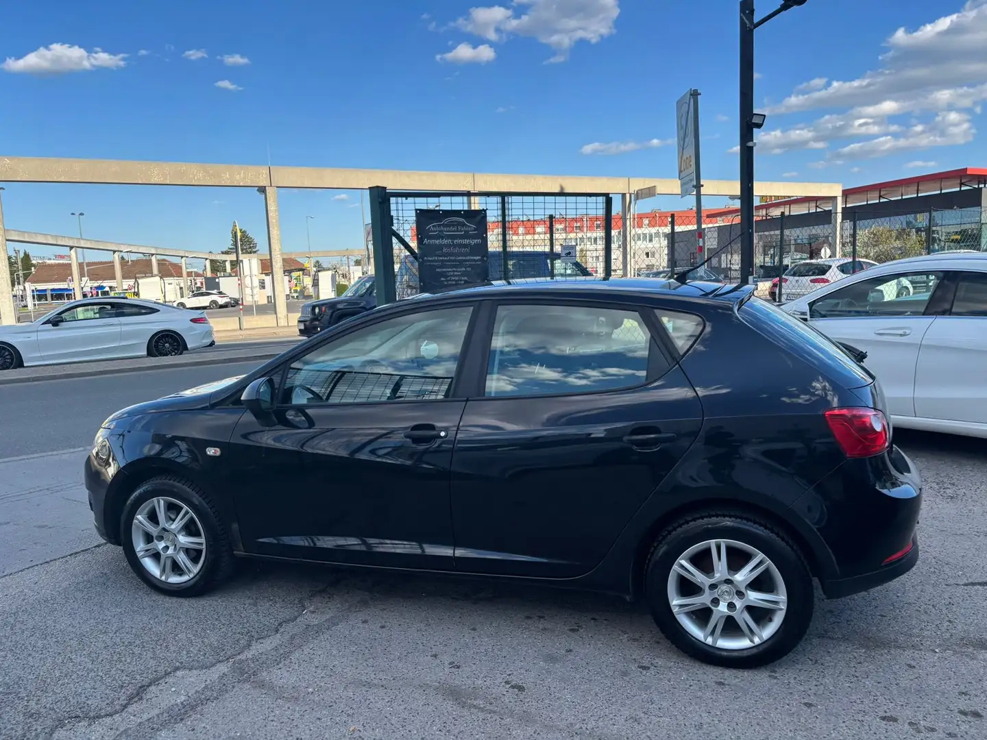 SEAT Ibiza Chili 1,2 mit Klima Tempomat Schwarz - 2