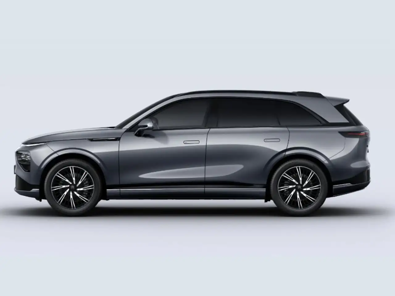 XPENG G9