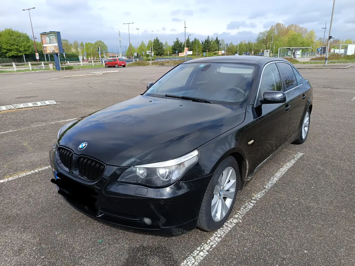BMW 525 525d Pack Luxe A Noir - 2