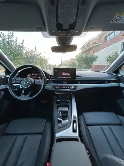 Audi A4 35 TFSI Advanced 6 vel. 2020, foto 3