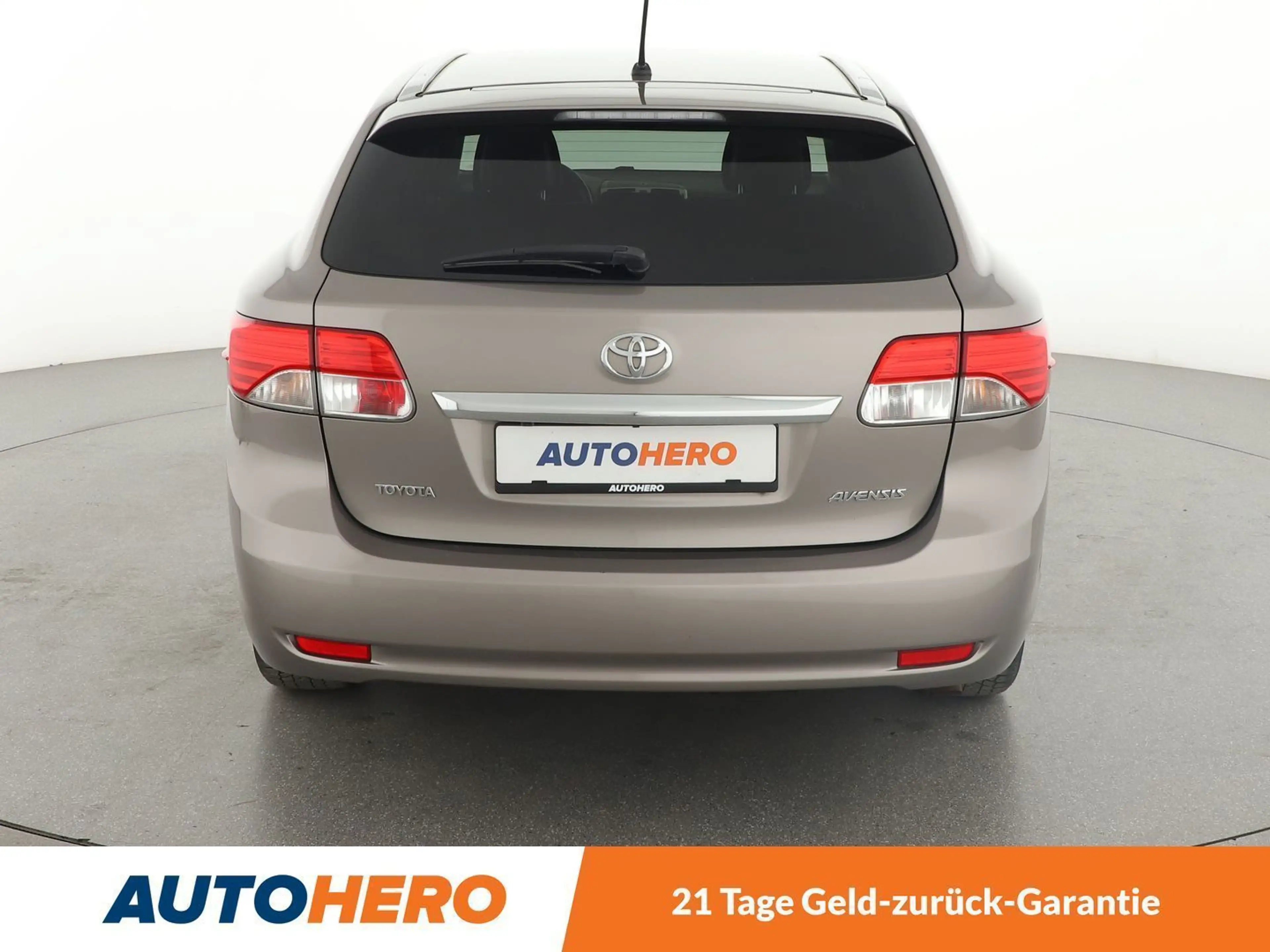 Toyota Avensis 2.2 D-4D Edition Aut.*XENON*TEMPO*SHZ*KLIMA* — photo 5