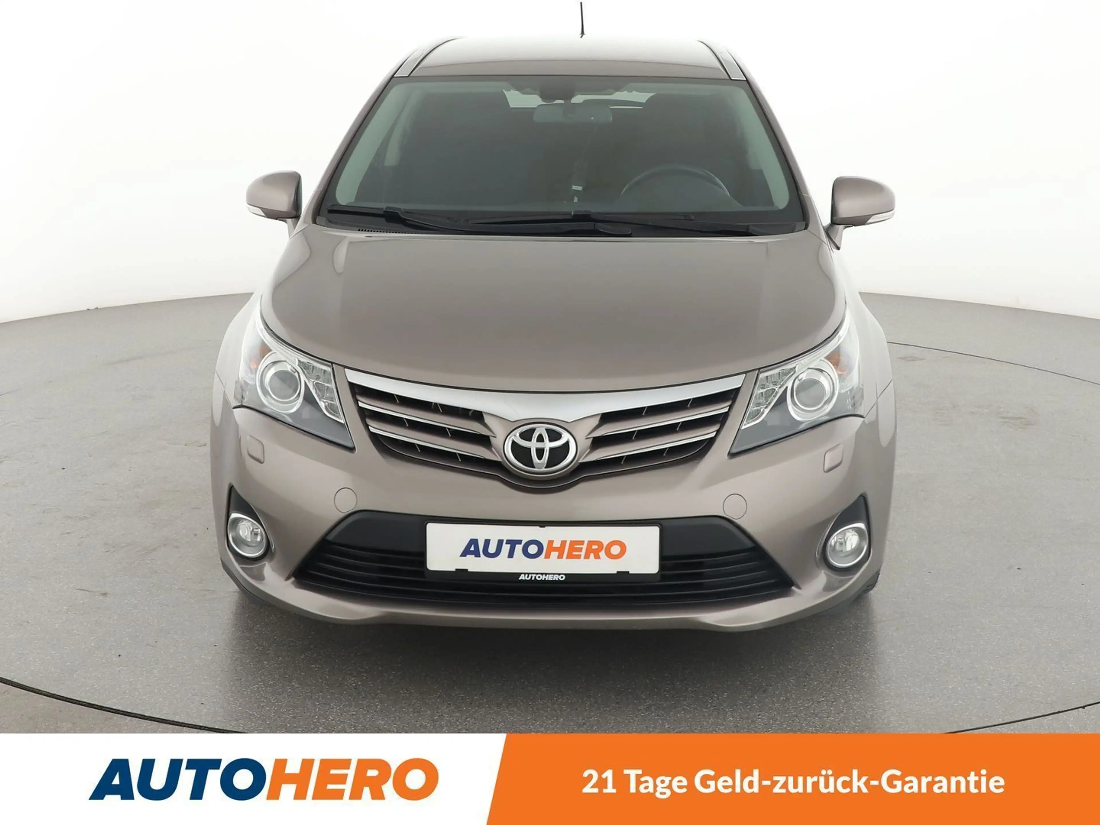 Toyota Avensis 2.2 D-4D Edition Aut.*XENON*TEMPO*SHZ*KLIMA* — photo 9