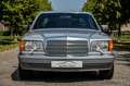 Mercedes-Benz 560 SEL 5.5 V8 Aut. / HISTORIEK / OLDTIMER / TREKHAAK Argent - thumbnail 5