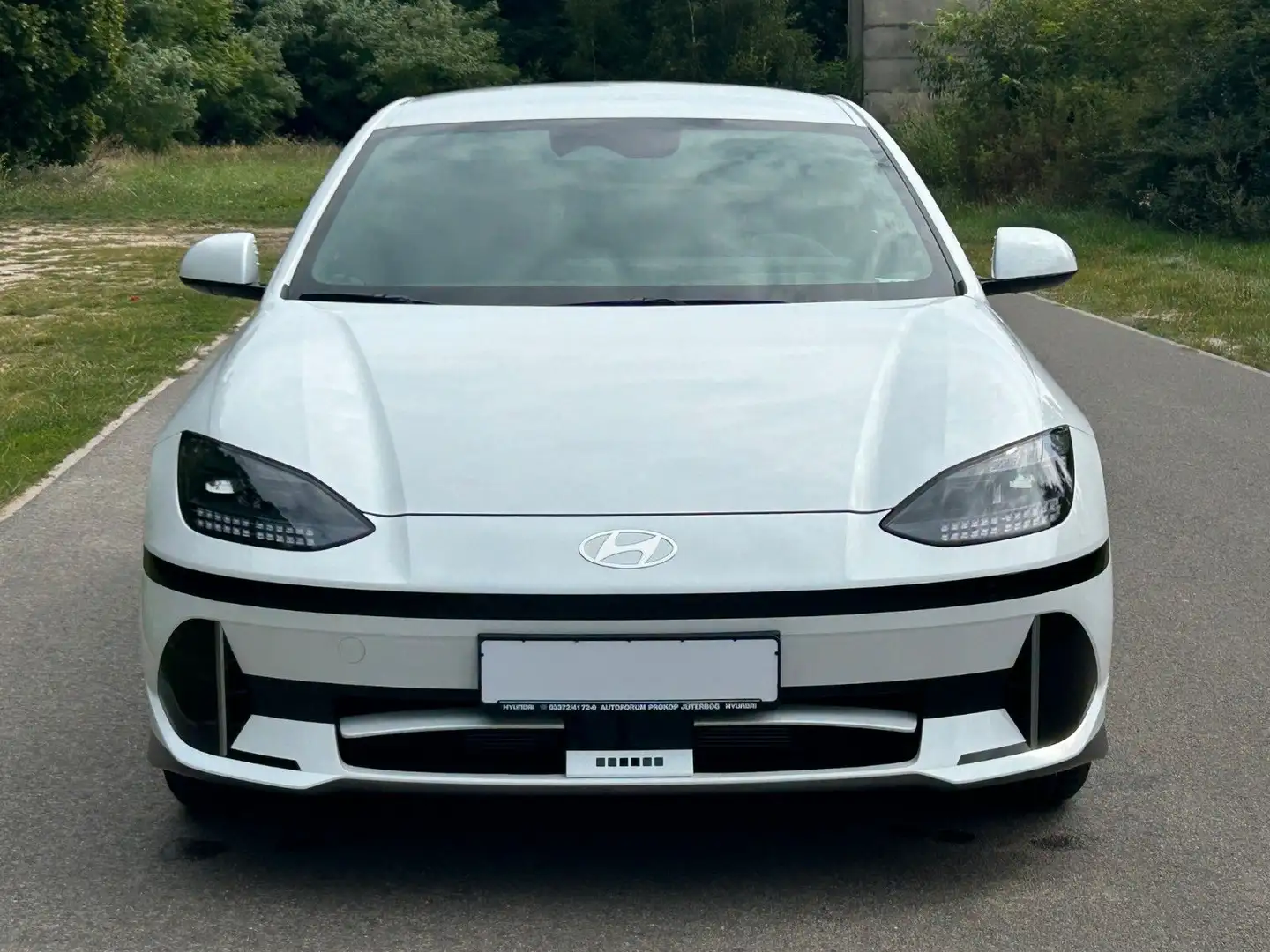 Hyundai IONIQ 6 TECHNIQ 168kW *RW614KM*HeUp*MatrixLED* Weiß - 2