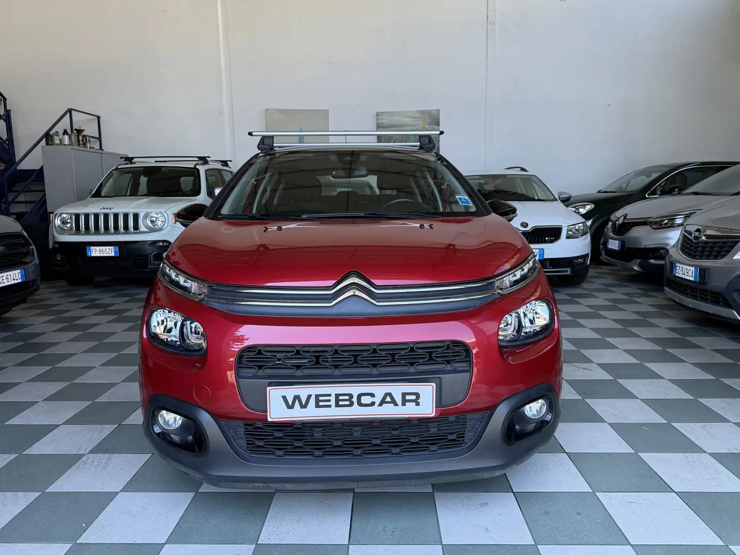 Citroen C3 Aircross 1.2 puretech Live 82cv Rouge - 1