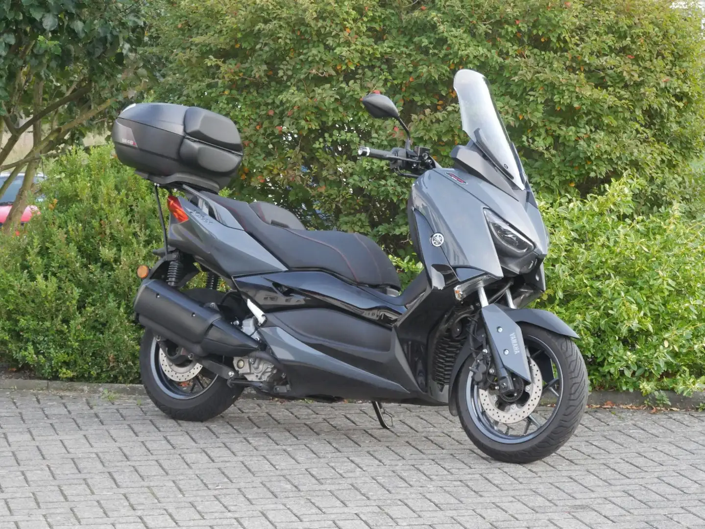 Yamaha X-Max 300 Tech Max Gris - 2