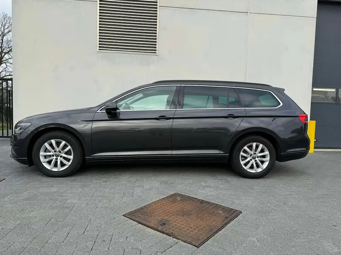 Volkswagen Passat Variant PASSAT 1.5TSI 150PK DSG Grijs - 2