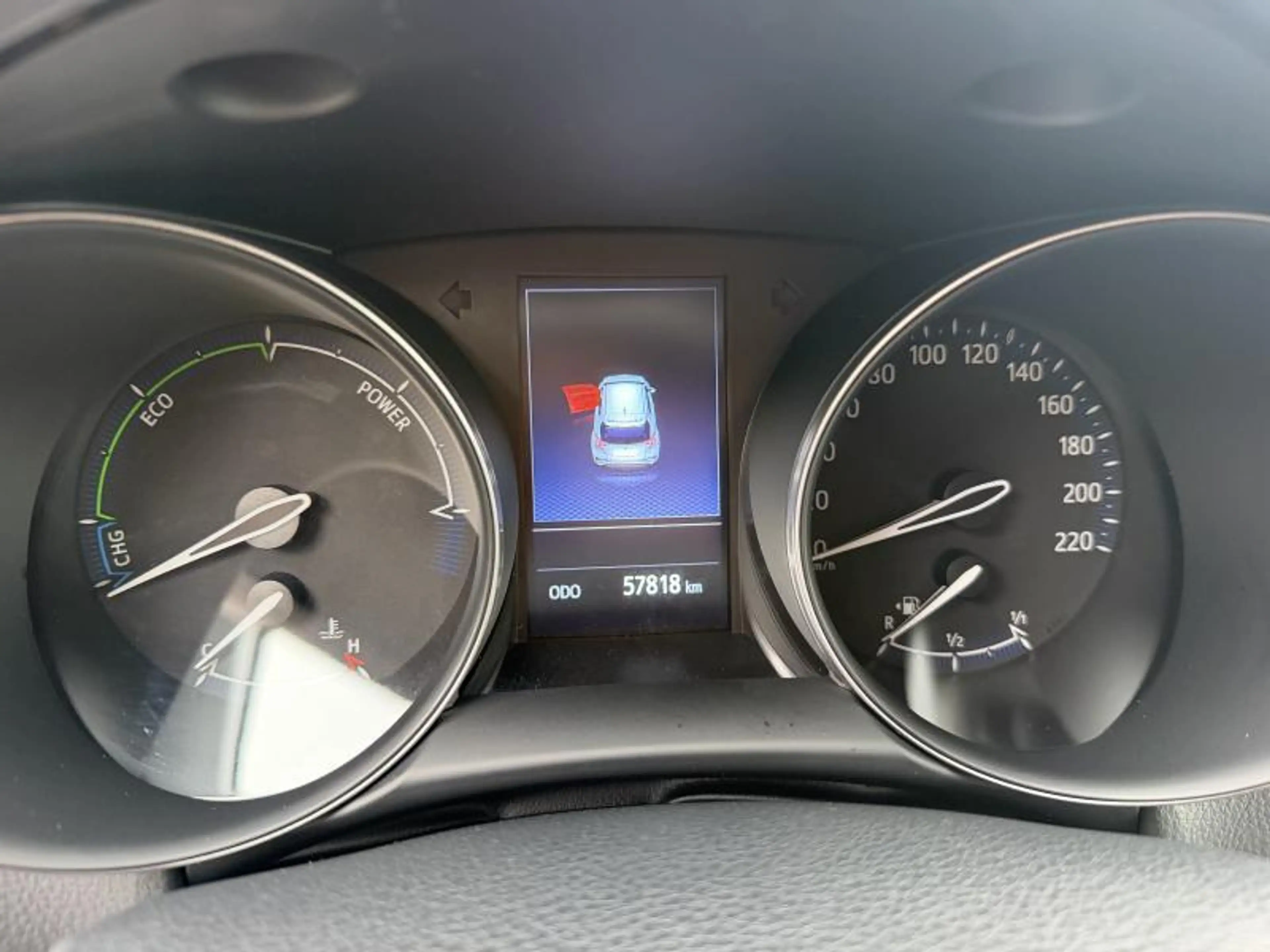 Toyota C-HR C-LUB Bi-Tone — photo 5