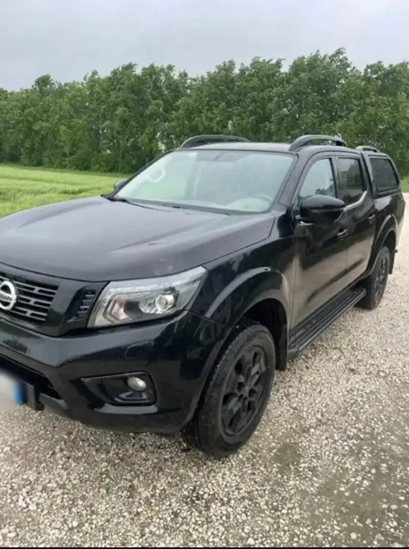 Nissan Navara Navara 2.3 dci d.cab N-Guard 4wd 190cv Nero - 1