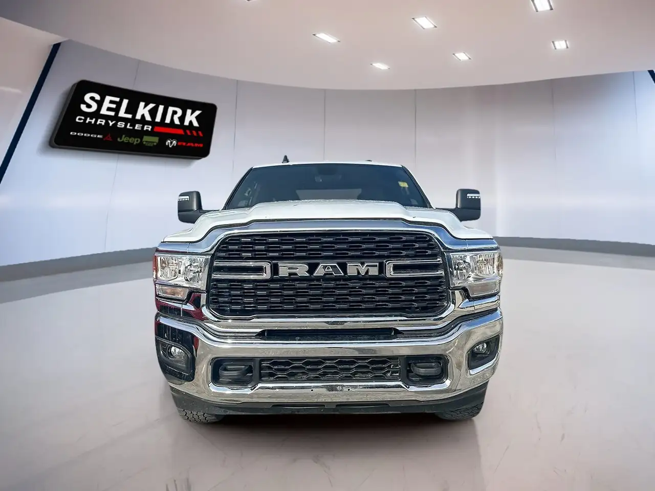 RAM 3500 снимка RAM 3500