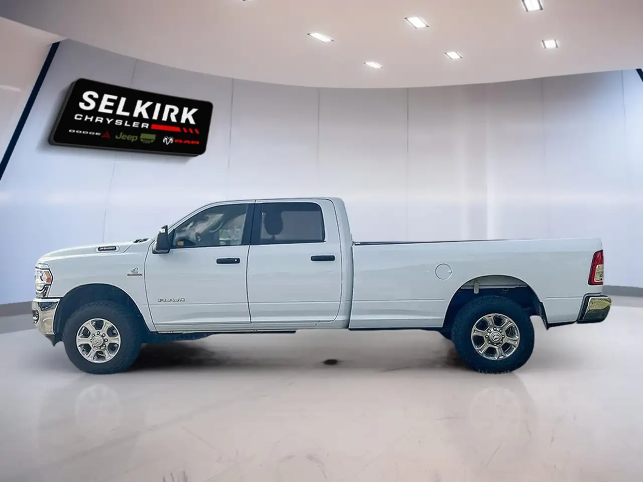 RAM 3500 снимка RAM 3500