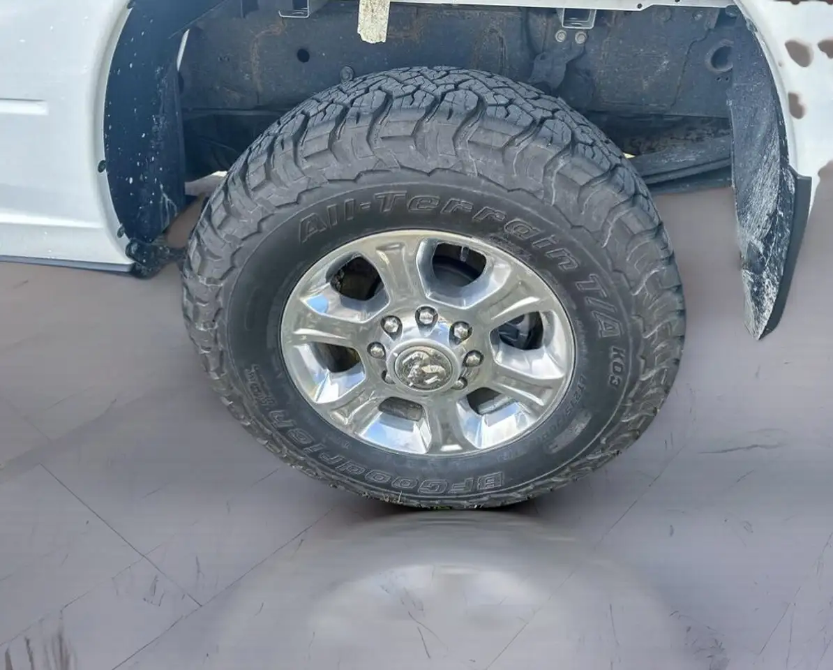 RAM 3500 снимка RAM 3500
