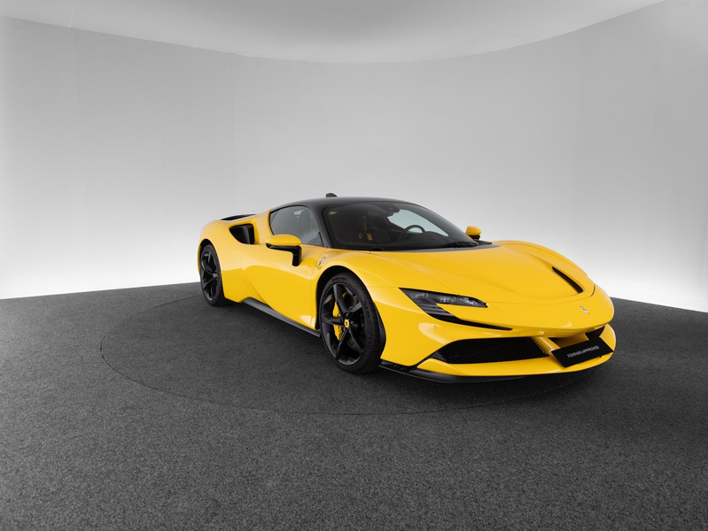 Ferrari SF90 Stradale — photo 3