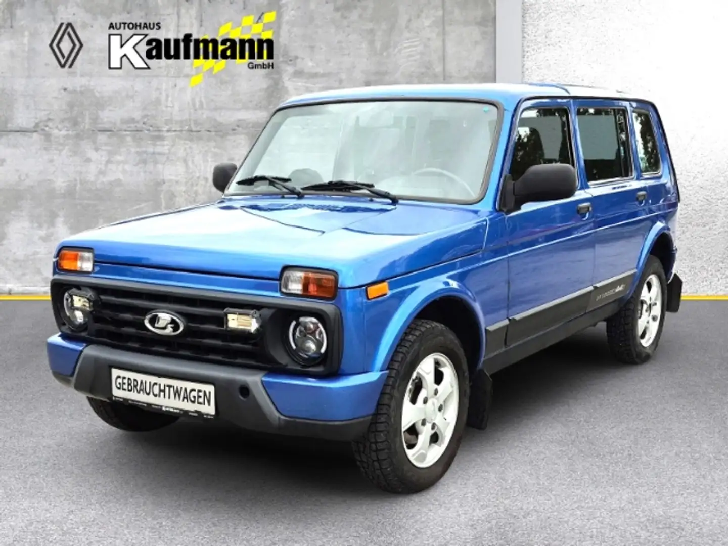 Lada Niva Taiga Urban 1,7i 4x4 SHZ GA Alu el.SP Spieg. behei Blauw - 1